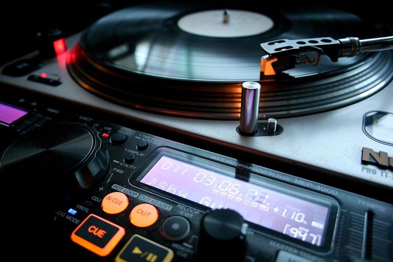 Create Your Own Hip Hop Beats the Easy Way, Must See!
